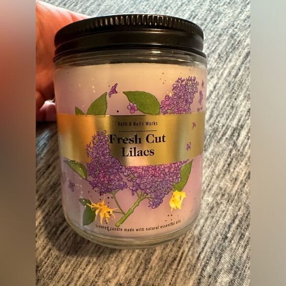 Bath & Body Works Other - FRESH CUT LILACS Single Wick Candle
